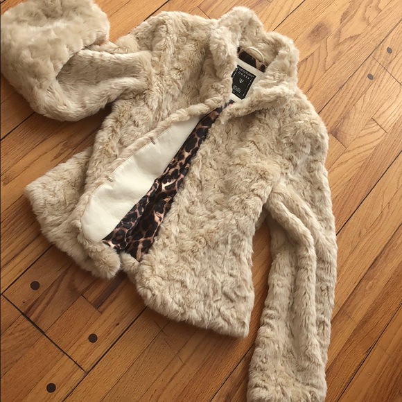 Guess Jackets & Blazers - GUESS Jacket brand new!!! Fake fur Size L